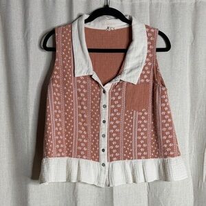 Pol size s Women's Sleeveless Button-Up Top - White and Brown